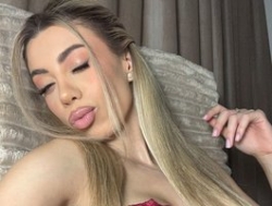 kaylae is Streaming Live: Come and play with me! PVT OPEN! #Blonde #Hot #Fit Watch kaylae´s Livestream and Chat