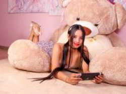 IsabellaAnderson´s Online Stream: I am someone curious, fun and with a lot of energy to share. I love talking, laughing and meeting interesting people. My video chat room is a place where we can relax, have fun and enjoy a unique conversation, with good vibes and a lot of complicity. Watch IsabellaAnderson´s XXX Show and Chat!